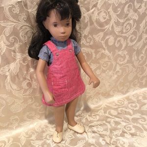 Sasha doll Red Pinafore brunette Made in U.K. England rare!